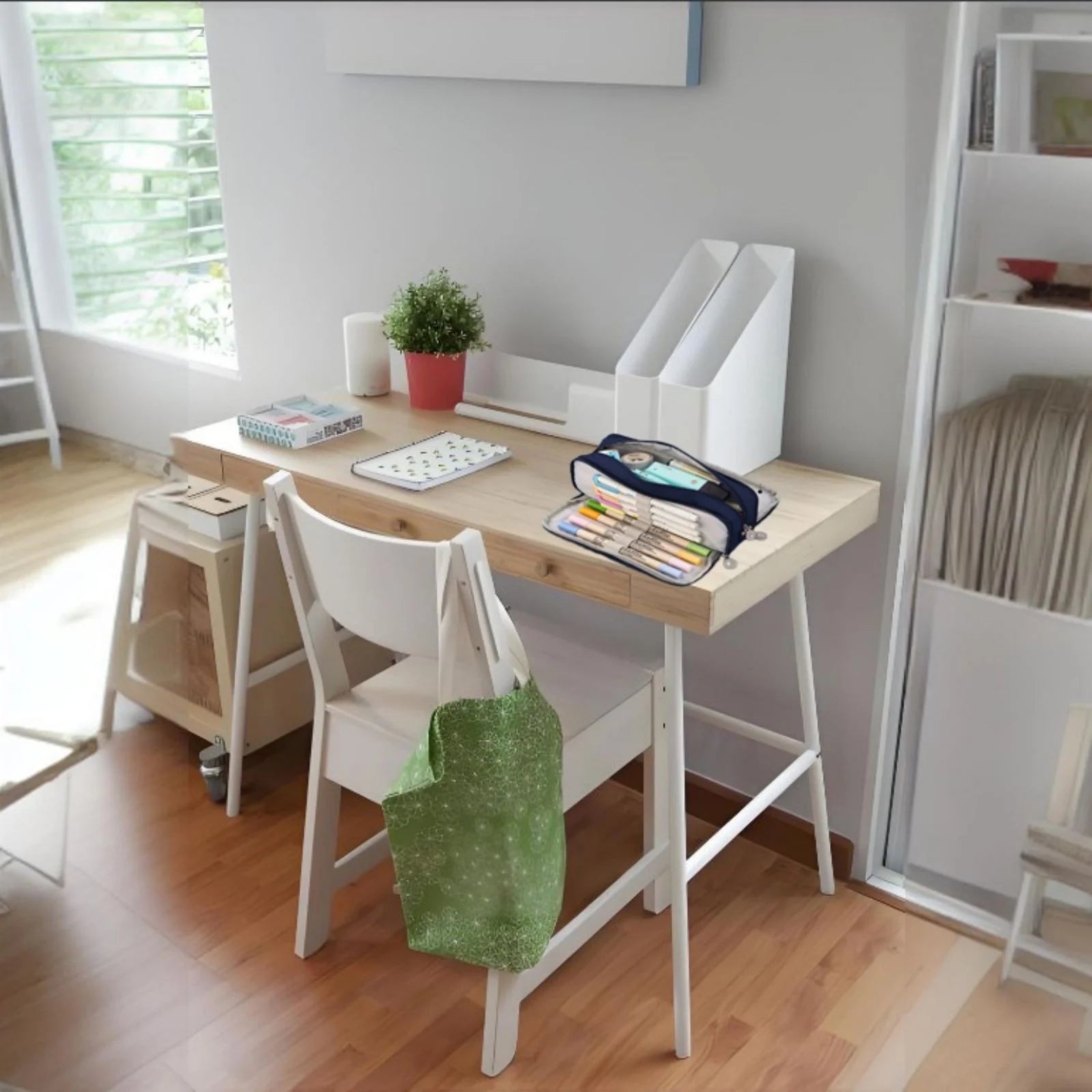 Pencil Case Large Capacity Pencil Pouch, Multi-Layer Aesthetic Pen Bag, Sturdy Multifunctional Pencil Bag, Pencil Box, Black